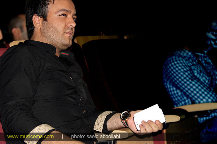 http://s1.picofile.com/file/7707172789/t_s_27.jpg
