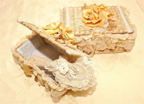 سبد تزیین شده