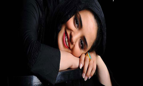 http://s1.picofile.com/file/7720817418/narges_mohammadi02.jpg
