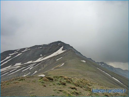 مسیر رندان به قله لوارک