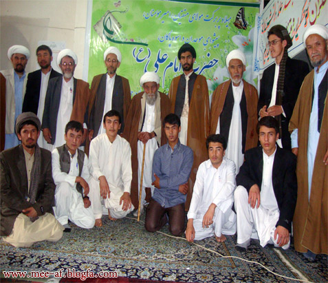 http://s1.picofile.com/file/7778787846/erfan_3.jpg