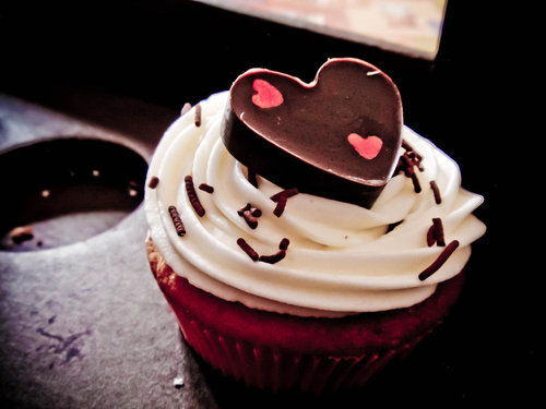 http://s1.picofile.com/file/7839041391/tumblr_mkrf3sw1zX1s1z7oko1_500_large.jpg