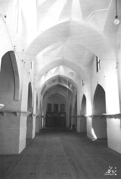 شبستان مسجد امیرچقماق
