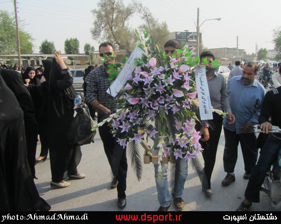 گزارش تصویری:مراسم تشعیع پیکر کوهنورد برازجانی-عکس:احمد احمدی