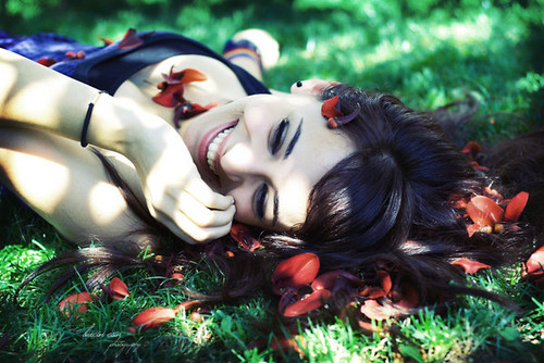 http://s1.picofile.com/file/7929129030/happy_igalery_blogfa_2_.jpg