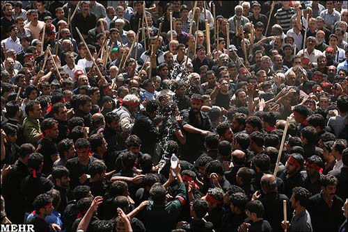 روایت مصور: مراسم قالیشویان مشهد اردهال کاشان جمعه ۱۲ مهر ۹۲ روایت مصور: مراسم قالیشویان مشهد اردهال کاشان جمعه ۱۲ مهر ۹۲