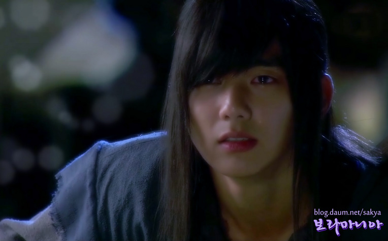 http://s1.picofile.com/file/7960957739/Warrior_Baek_Dong_Soo_2_.jpg