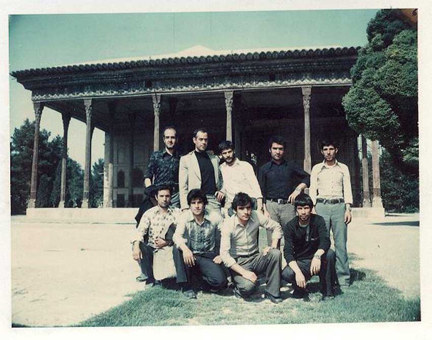  حضور تعدادی از اهالی قاضی جهان در چهل ستون  اصفهان