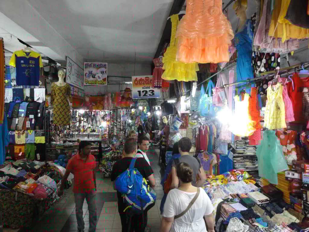 http://s1.picofile.com/file/8227057484/597.jpg