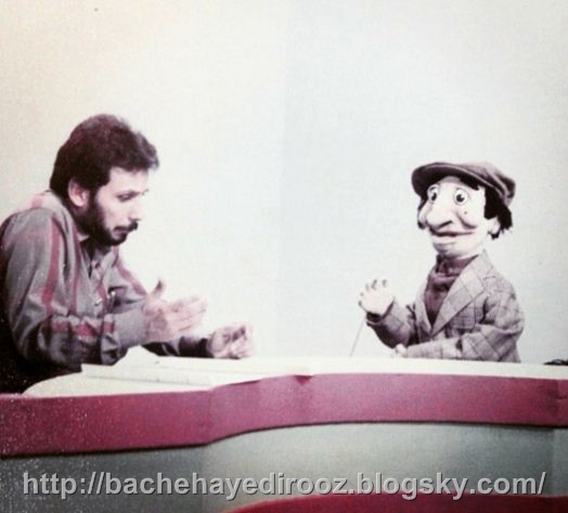 http://s1.picofile.com/file/8227346700/ataghi1360.JPG