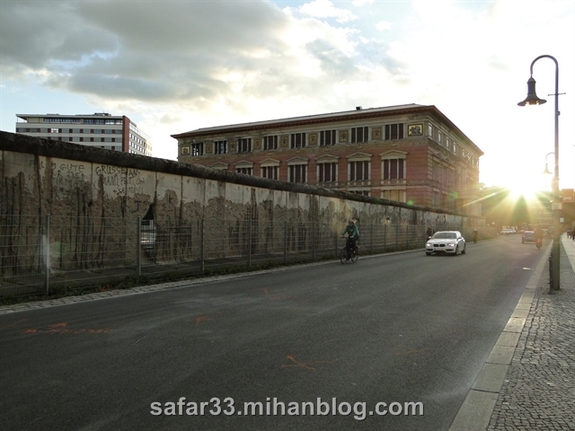 berlin wall دیوار برلین