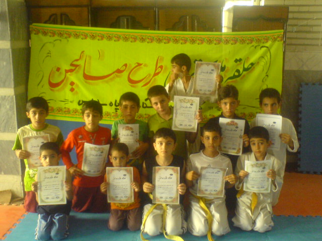 http://s1.picofile.com/file/8263417284/DSC00625_.jpg
