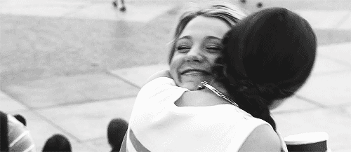 hugging.gif (500×217)