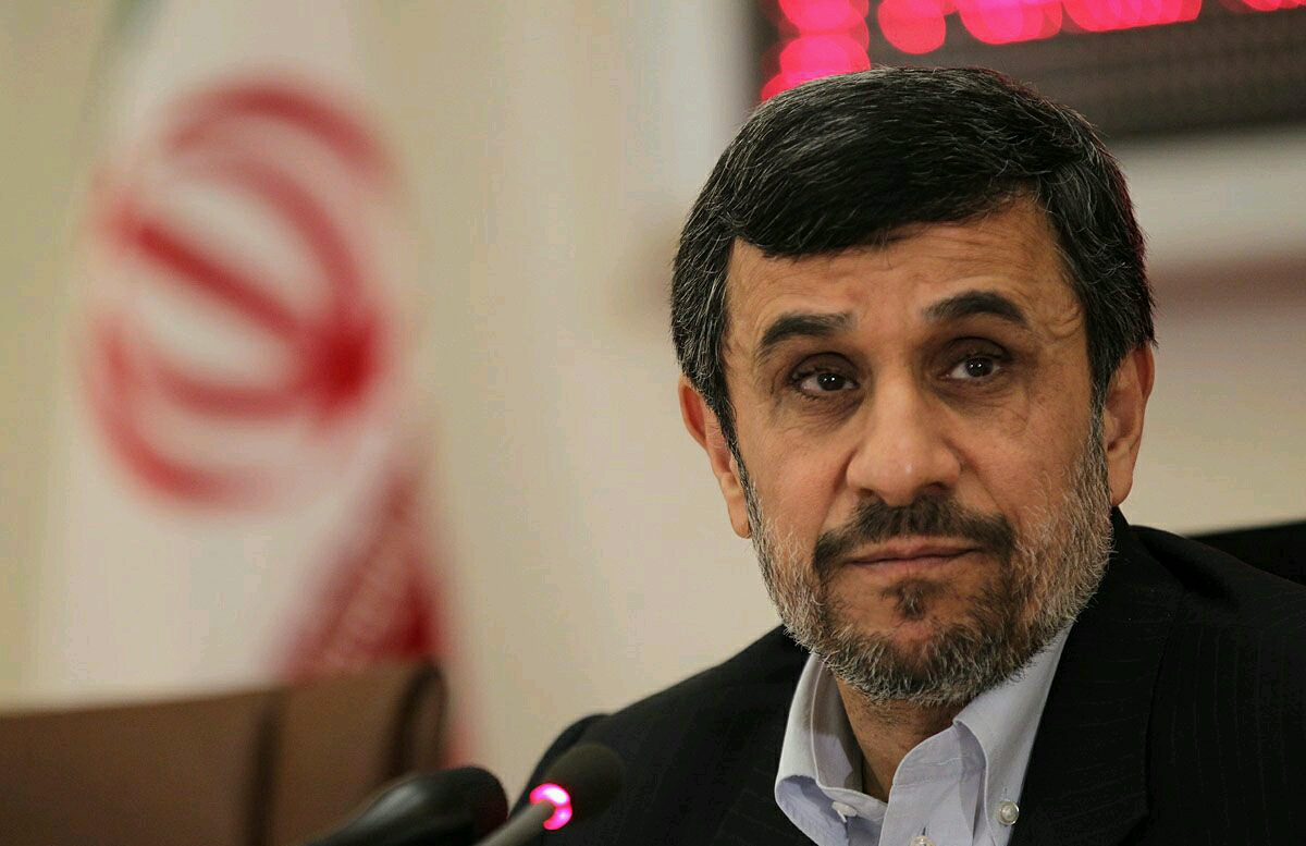 موضع جبهه پايداري در قبال احمدي نژاد