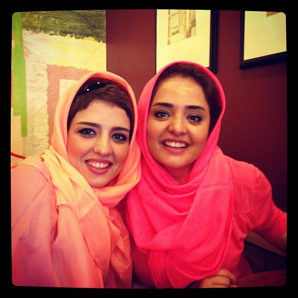 نرگس محمدی و خواهرش