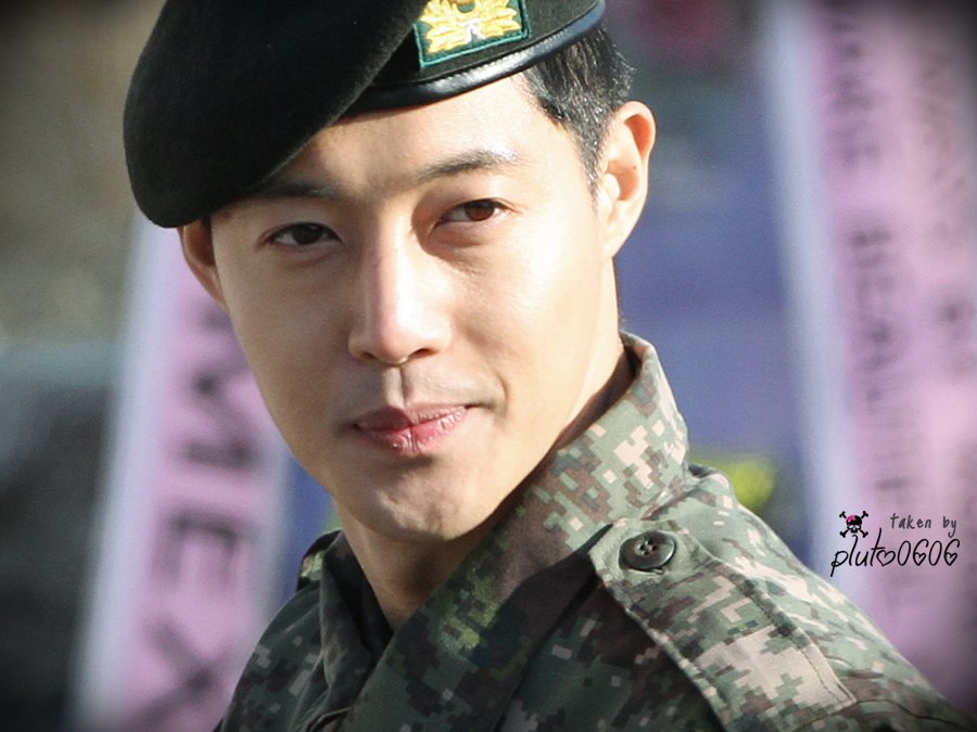 [HD Fanpics] KHJ Military Discharge Day [2017.02.11]