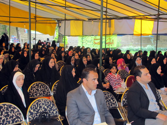 دکتر صابر نیاورانی در همایش «حجاب، حقوق زنان و نسل جوان» درباغ جهاد همدان