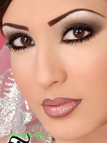 Model+lebas+majlesi