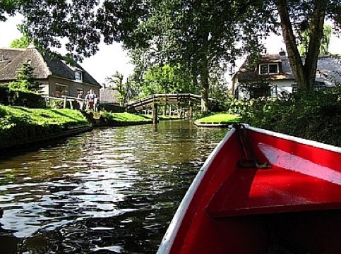 Giethoorn%2016.jpg