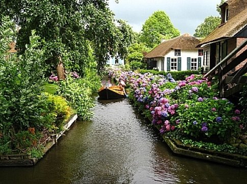 Giethoorn%2019.jpg