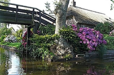 Giethoorn%2020.jpg