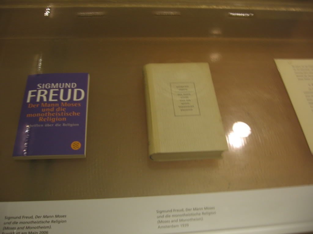 دانلود کتاب‌ها و مقالات زیگموند فروید